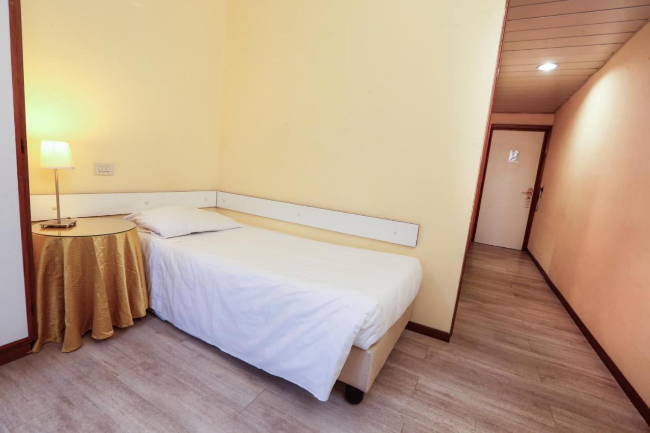 Hotel Giardino D'Europa Roma Ngoại thất bức ảnh